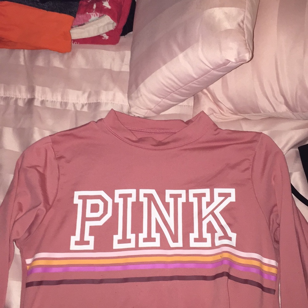 VS Pink shirt
